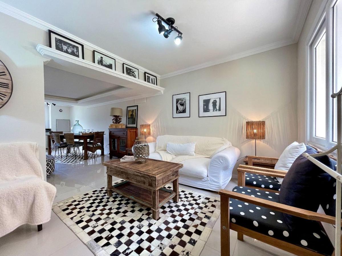Casa Triplex 3 Dorm A 6Qd Rua Coberta Canela Bagian luar foto
