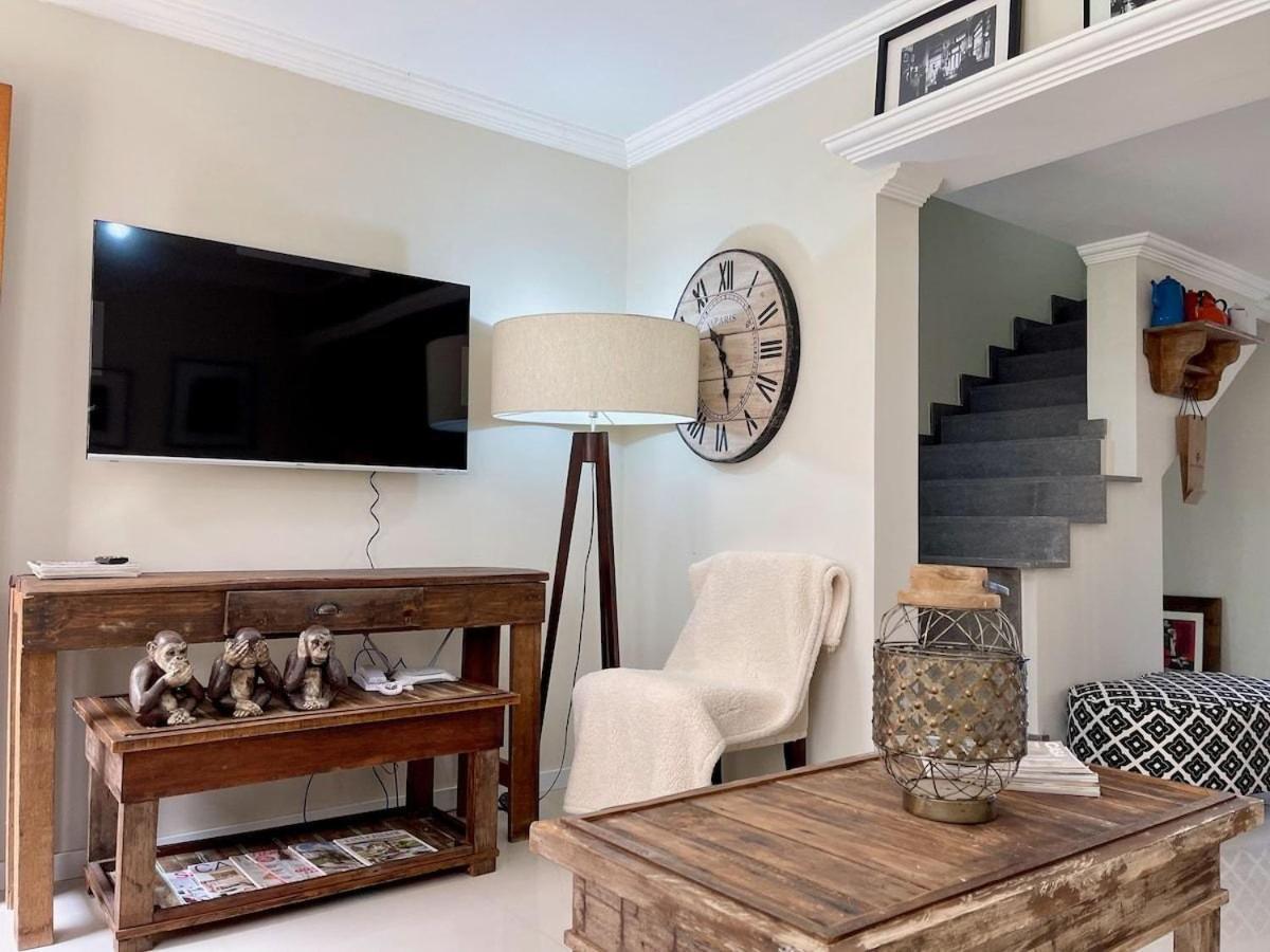 Casa Triplex 3 Dorm A 6Qd Rua Coberta Canela Bagian luar foto