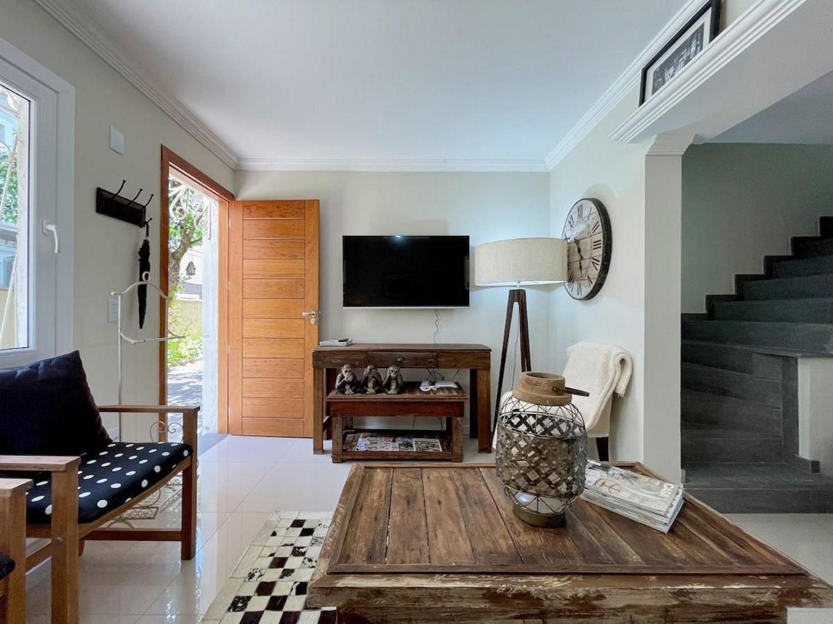 Casa Triplex 3 Dorm A 6Qd Rua Coberta Canela Bagian luar foto