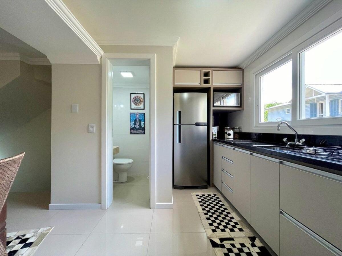 Casa Triplex 3 Dorm A 6Qd Rua Coberta Canela Bagian luar foto