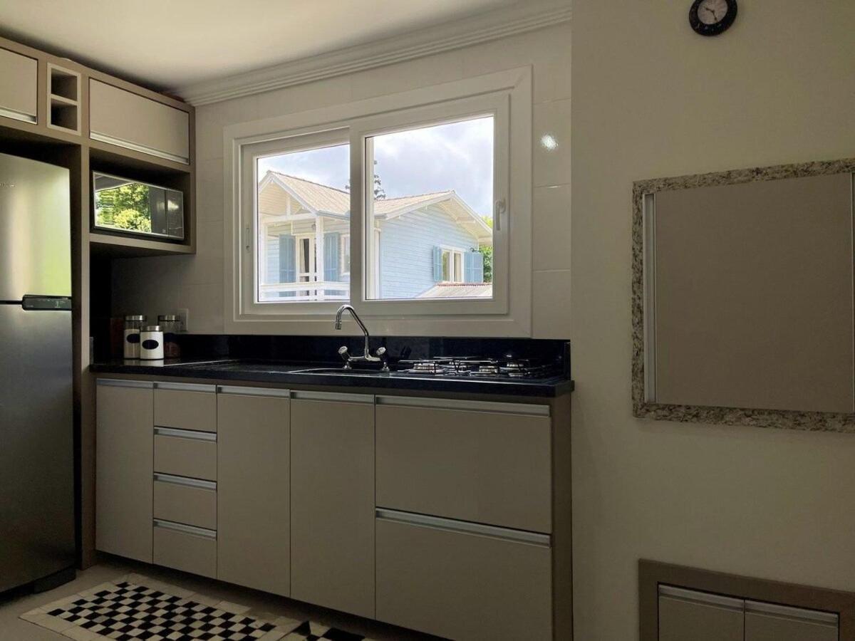 Casa Triplex 3 Dorm A 6Qd Rua Coberta Canela Bagian luar foto